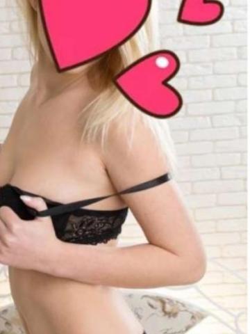 Моника фото 2